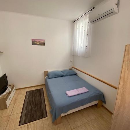 Studio-Apartman Aurora Apartamento PUY Exterior foto