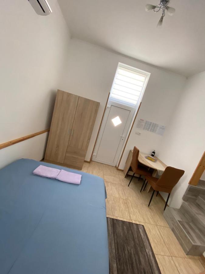 Studio-Apartman Aurora Apartamento PUY Exterior foto