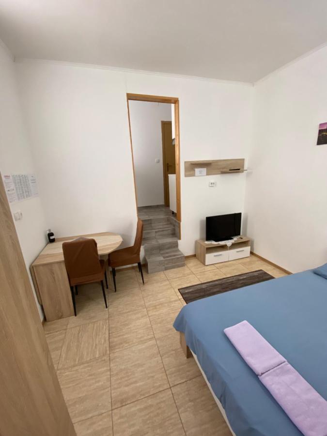 Studio-Apartman Aurora Apartamento PUY Exterior foto